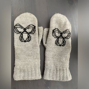 TNA Women’s Mitts OS